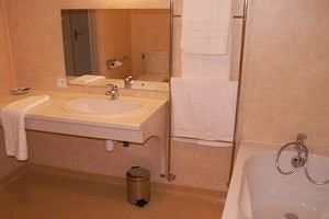 Logis L'Auberge Du Quercy Blanc Molieres  Экстерьер фото